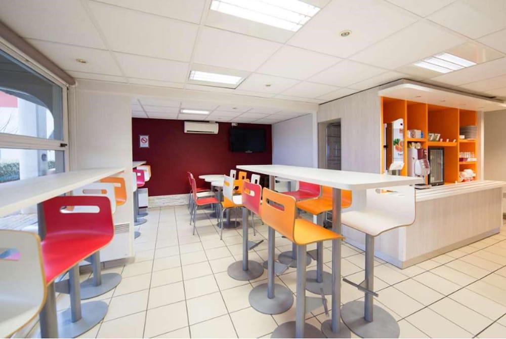 Premiere Classe Grenoble Sud - Gieres Universite Εξωτερικό φωτογραφία